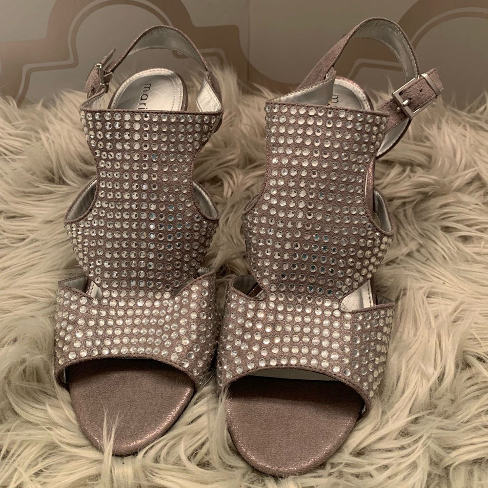 Women’s leather evening heels